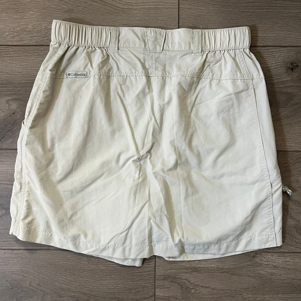 Columbia OmniShade Beige Khaki Embroidered Cargo Skort Womens‎ Small